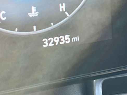 Used 2025 Hyundai Elantra SEL image 39