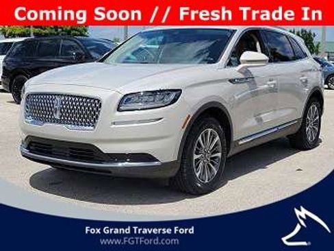 Used 2023 Lincoln Nautilus Reserve w/ Equipment Group 201A image 1