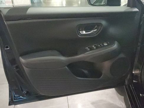 Used 2024 Honda HR-V EX-L image 19