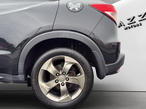 Used 2018 Honda HR-V EX image 26