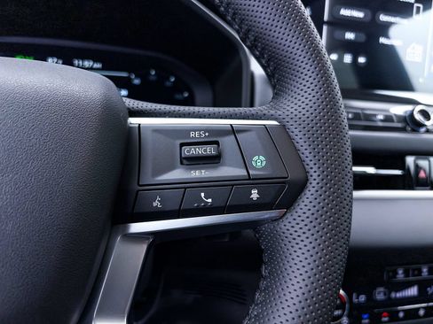 New 2026 Mitsubishi Outlander SEL FWD image 26