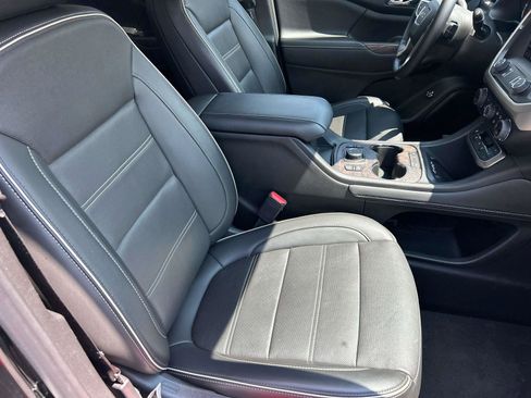 Used 2023 GMC Acadia Denali w/ Denali Ultimate Package AWD/4WD image 30