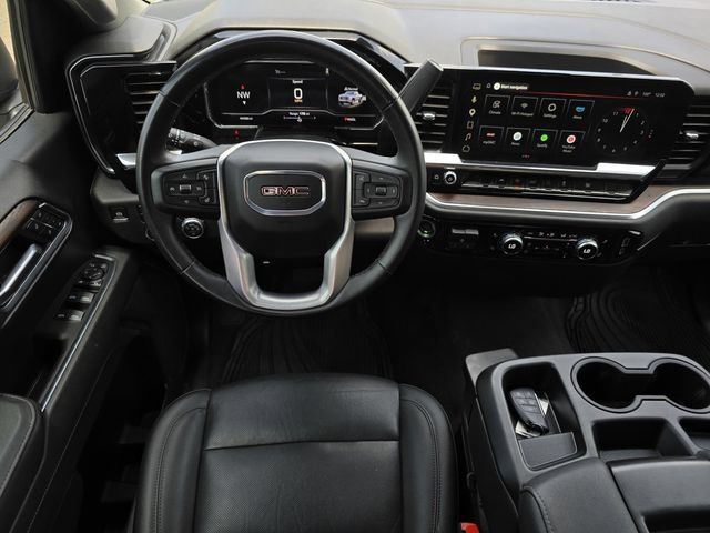 Used 2025 GMC Sierra 1500 SLT AWD/4WD image 12