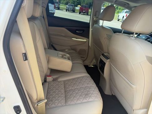 Used 2019 Nissan Murano Platinum w/ Cargo Package FWD image 21