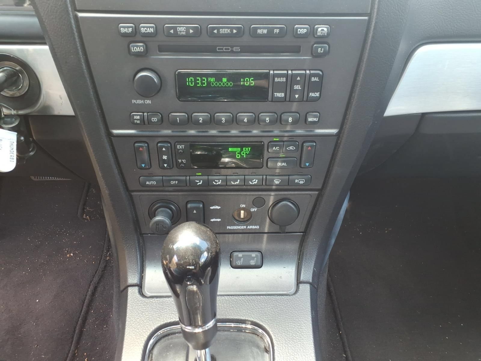 Used 2003 Ford Thunderbird RWD image 28