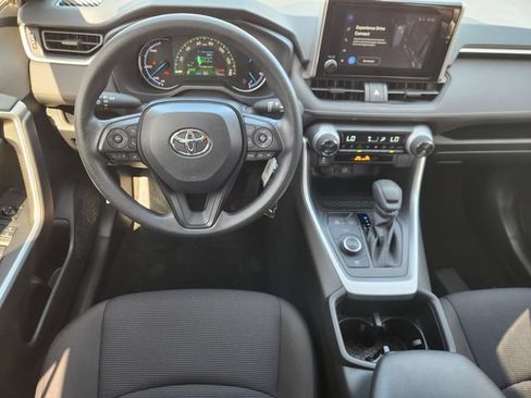 Certified 2025 Toyota RAV4 LE AWD/4WD image 27
