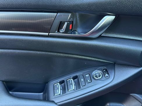 Used 2020 Honda Accord Sport image 5
