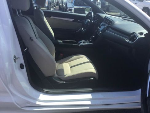 Used 2019 Honda Civic EX image 32