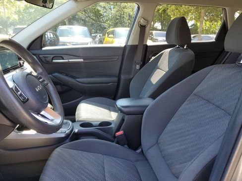 Used 2023 Kia Seltos LX AWD/4WD image 18