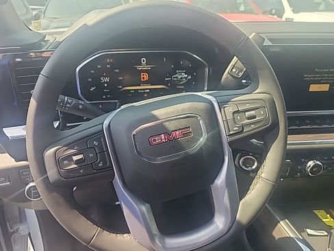 New 2026 GMC Sierra 3500 SLT w/ SLT Convenience Package image 16