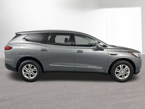 Used 2018 Buick Enclave Essence AWD/4WD image 38