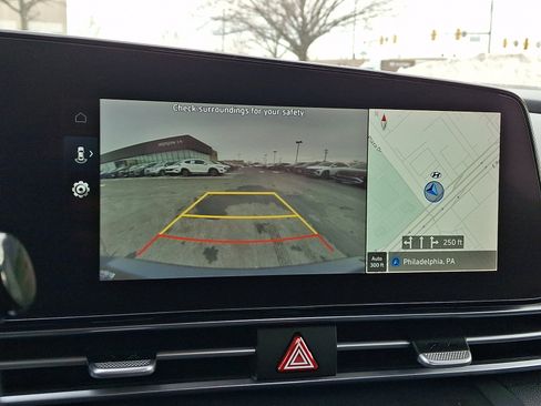 Certified 2023 Hyundai Elantra SEL w/ Convenience Package image 17