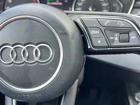 Used 2019 Audi A4 2.0T Premium FWD image 18
