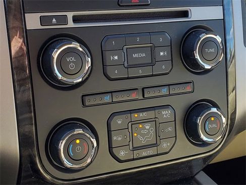 Used 2016 Ford Expedition EL Limited w/ Equipment Group 301A image 27