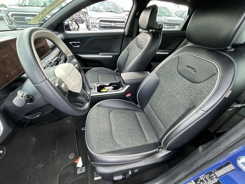 Used 2025 Kia K4 GT-Line Turbo w/ GT-Line Sunroof Package FWD image 17