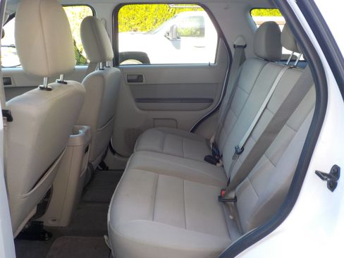 Used 2012 Ford Escape FWD Hybrid image 16