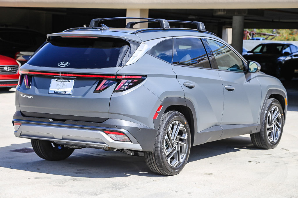 New 2026 Hyundai Tucson Limited FWD image 8