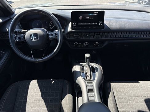 Used 2024 Honda HR-V Sport image 2