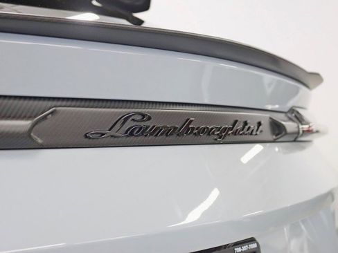 Used 2023 Lamborghini Urus Performante image 21