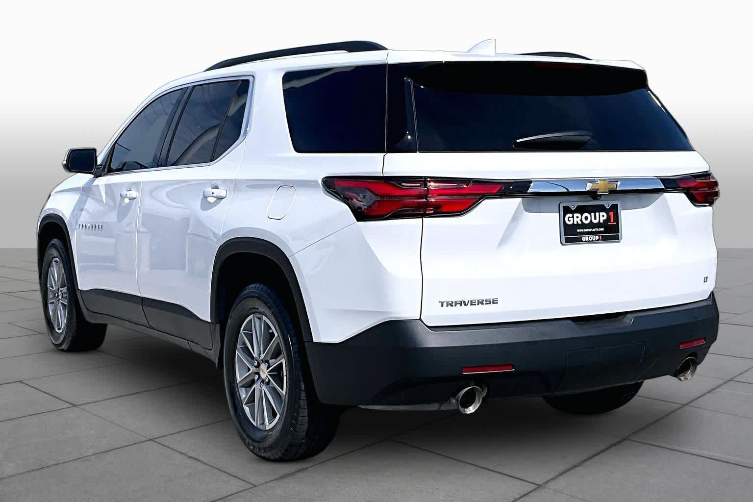 Used 2023 Chevrolet Traverse LT FWD image 22