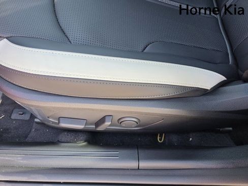 New 2026 Kia K5 GT-Line image 13