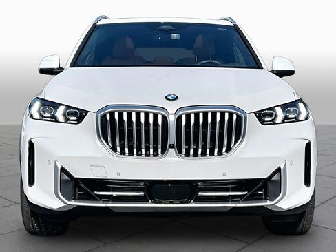 Used 2024 BMW X5 xDrive40i w/ Premium Package AWD/4WD image 4