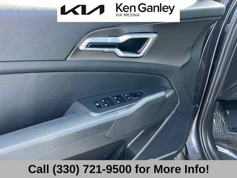 Certified 2026 Kia Sportage LX FWD image 25