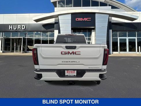 New 2025 GMC Sierra 2500 Denali w/ Denali Reserve Package image 5