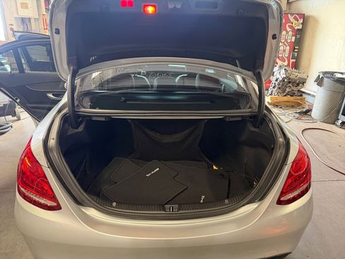 Used 2017 Mercedes-Benz C 300 4MATIC Sedan image 17