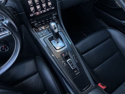 Certified 2019 Porsche 911 Turbo S image 28