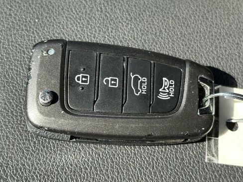 Used 2019 Hyundai Kona SE AWD/4WD image 14