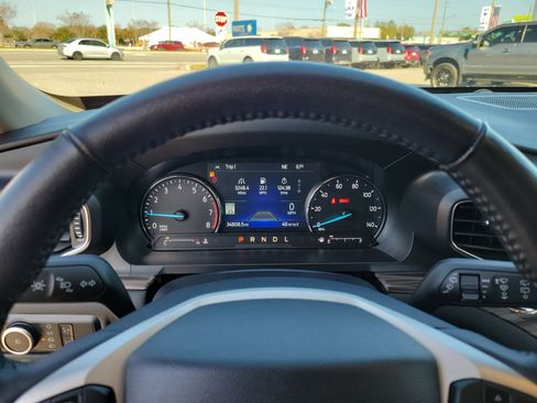 Certified 2023 Ford Explorer Limited image 14