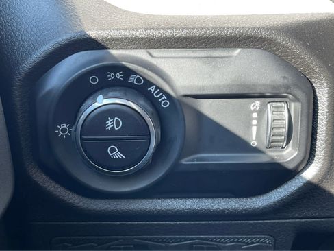 New 2025 Jeep Gladiator Sport image 20