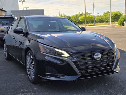 New 2026 Nissan Altima 2.5 SV w/ SV Premium Package