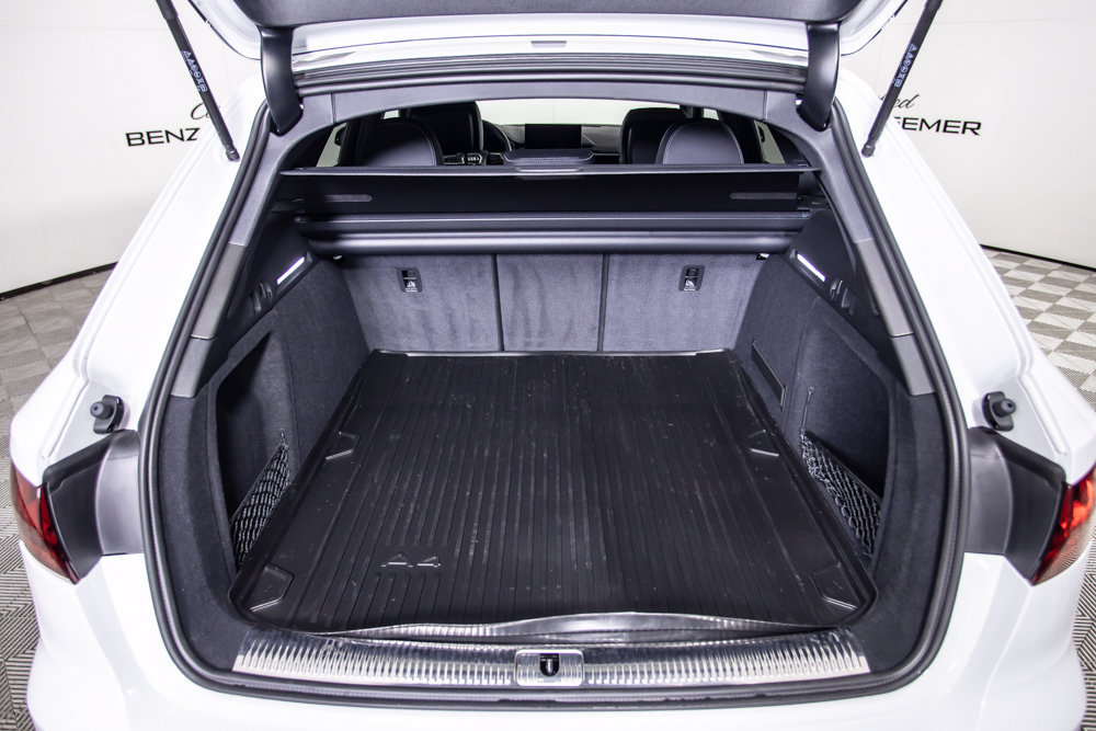 Used 2024 Audi A4 2.0T allroad Premium Plus AWD/4WD image 8
