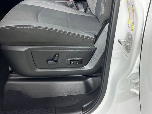 Used 2024 RAM 2500 Big Horn w/ Bed Utility Group image 22