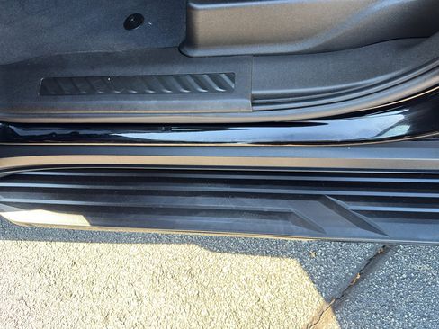 Used 2022 GMC Yukon SLE w/ Gmc Pro Safety Plus Package image 16