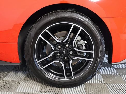 Used 2020 Ford Mustang GT Premium RWD image 15