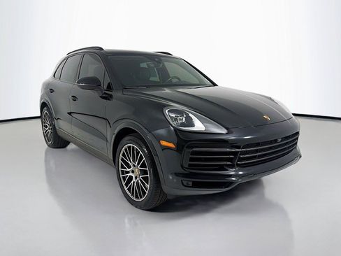 Certified 2023 Porsche Cayenne Platinum Edition AWD/4WD image 31