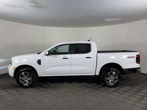 Used 2024 Ford Ranger Lariat w/ Advanced Towing Package image 3