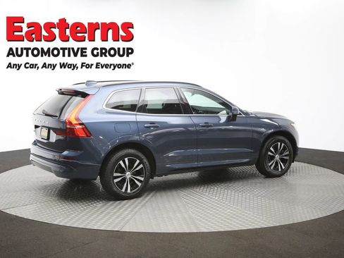 Used 2023 Volvo XC60 B5 Core image 42