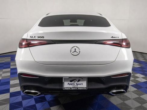 Used 2024 Mercedes-Benz GLC 300 4MATIC w/ AMG Line image 6