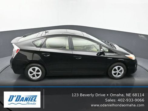 Used 2013 Toyota Prius Three w/ Solar Roof Pkg FWD image 19