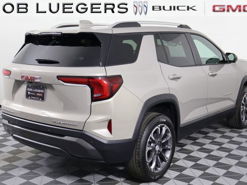 New 2026 GMC Terrain Elevation w/ Elevation Premium Package FWD image 7
