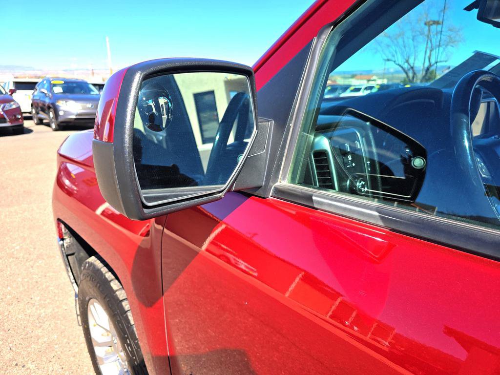 Used 2018 Chevrolet Silverado 1500 LT w/ All Star Edition AWD/4WD image 39
