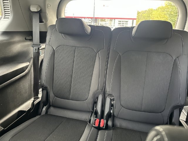 Used 2023 Jeep Grand Cherokee L Laredo w/ Luxury Tech Group I AWD/4WD image 35
