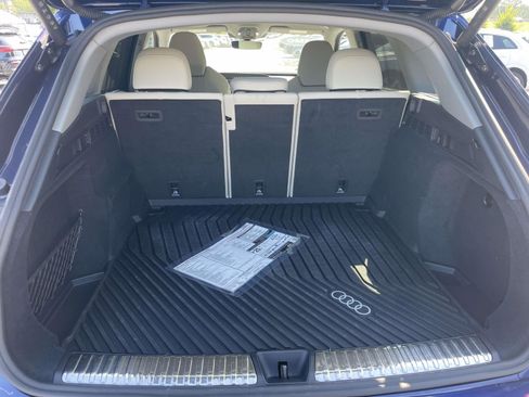 Used 2025 Audi Q5 Prestige AWD/4WD image 10