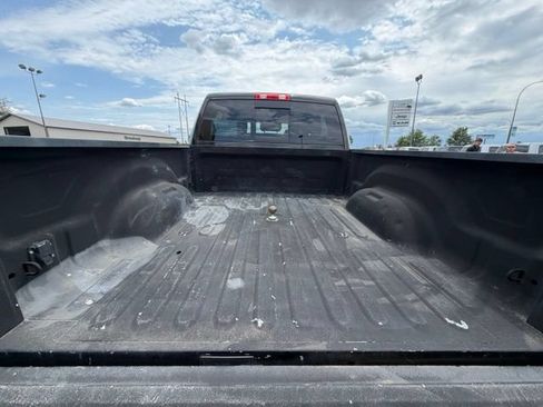 Used 2018 RAM 2500 Laramie AWD/4WD image 9