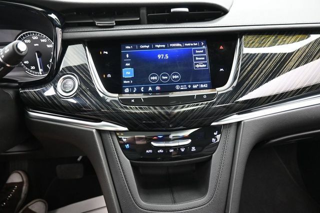 Used 2025 Cadillac XT6 Premium Luxury AWD/4WD image 10