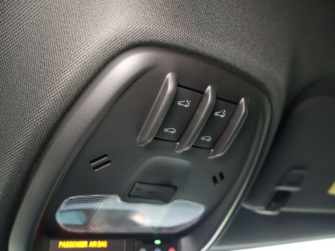 New 2026 Chevrolet Trax RS w/ Sunroof Package FWD image 17
